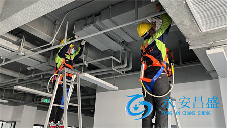 辦公室咳嗽元兇竟是空調(diào)?2025中央空調(diào)清洗指南
